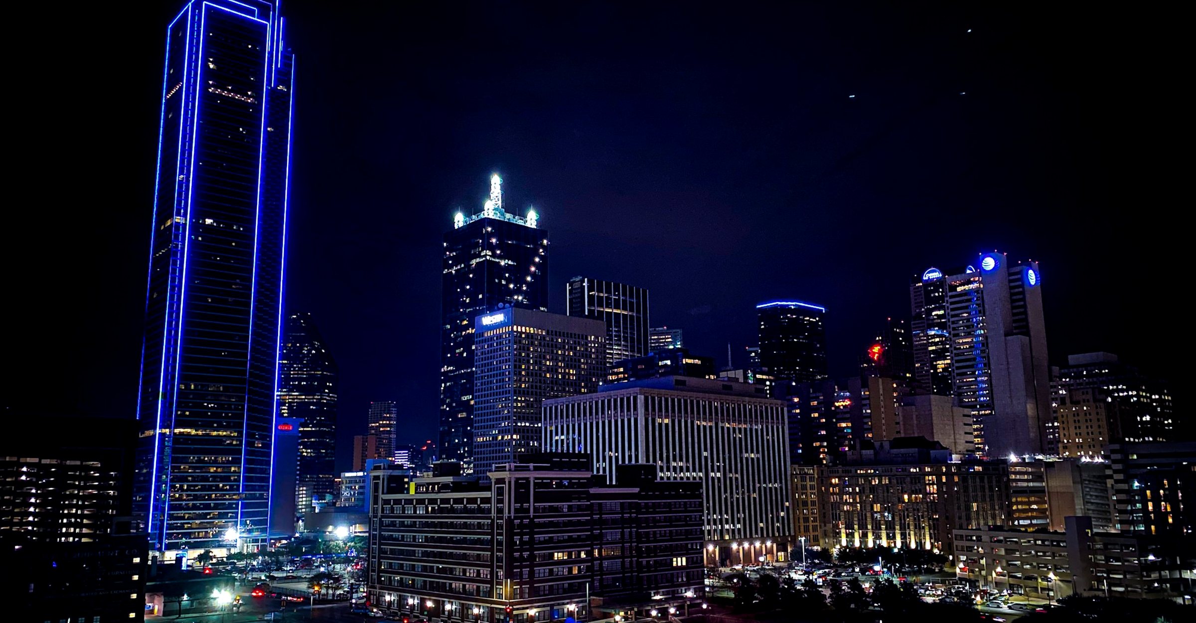 The Dallas skyline lit up at night
